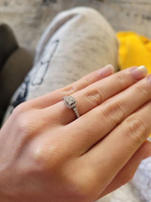 Brides of 2022! Show us your ring! 7