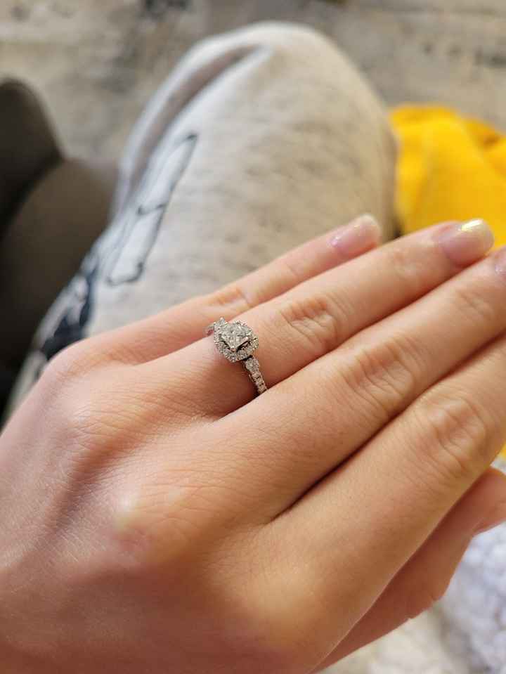 Brides of 2022! Show us your ring! - 1