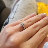 Brides of 2022! Show us your ring! - 1