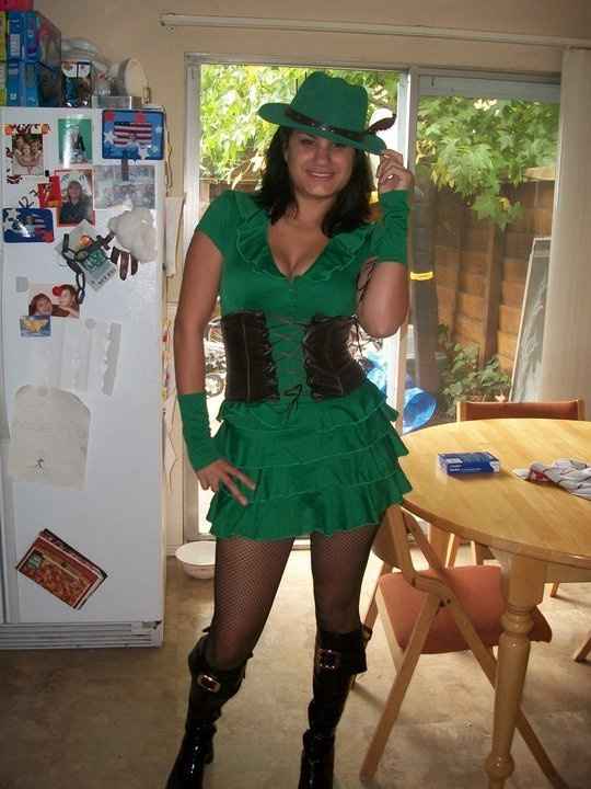 NWR: Show me your HALLOWEEN COSTUMES! please. lol