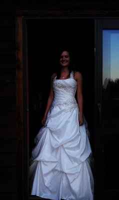 My wedding dress is in!....AND Paid For! *pix*