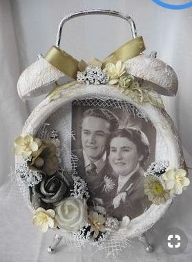 Clock Frame