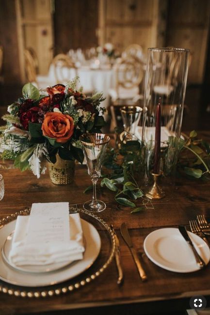 Burgundy TableSetting