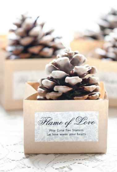 Pinecone Favor