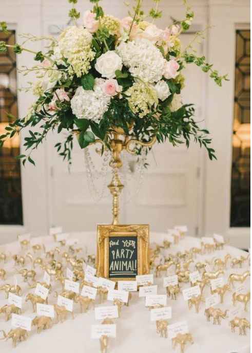 Place card table