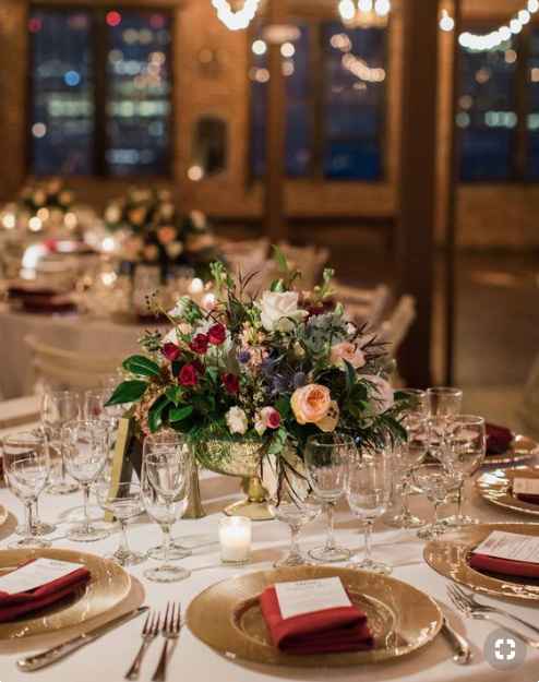 Burgundy TableSetting