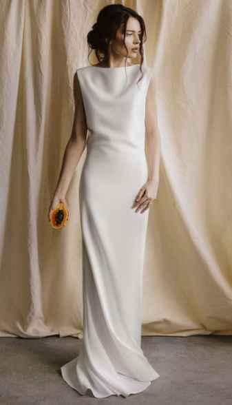 minimalist wedding dress