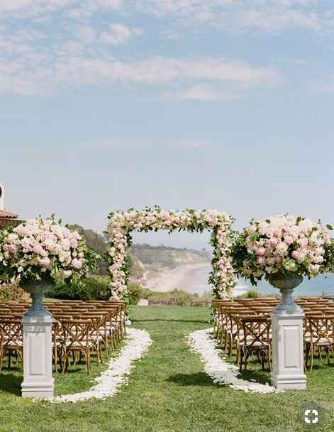 Wedding Column