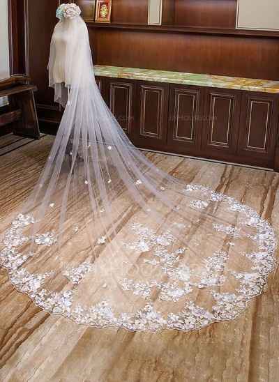 JJ House Veil