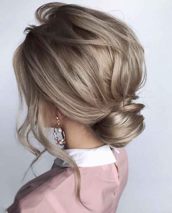 Bridal Bun Messy