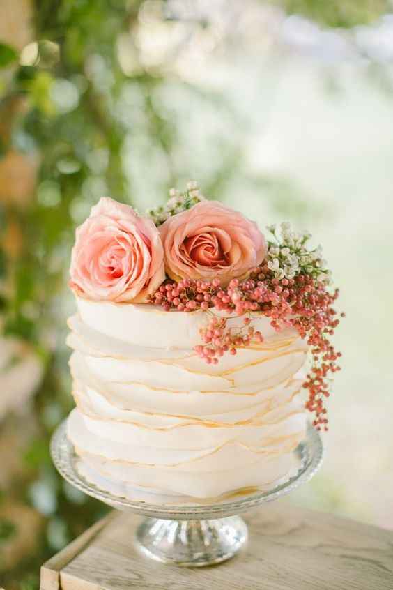 White Cake with flowers