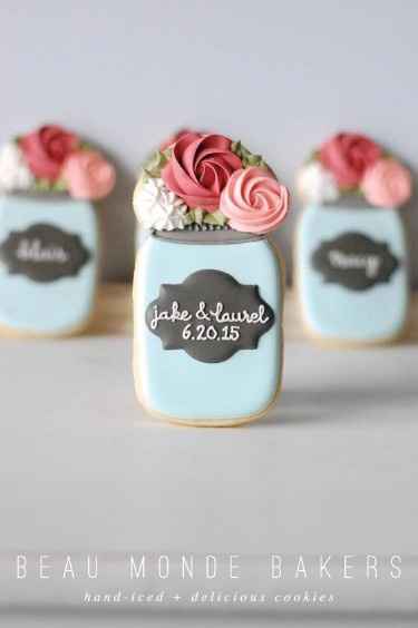 mason jar cookies wedding favor