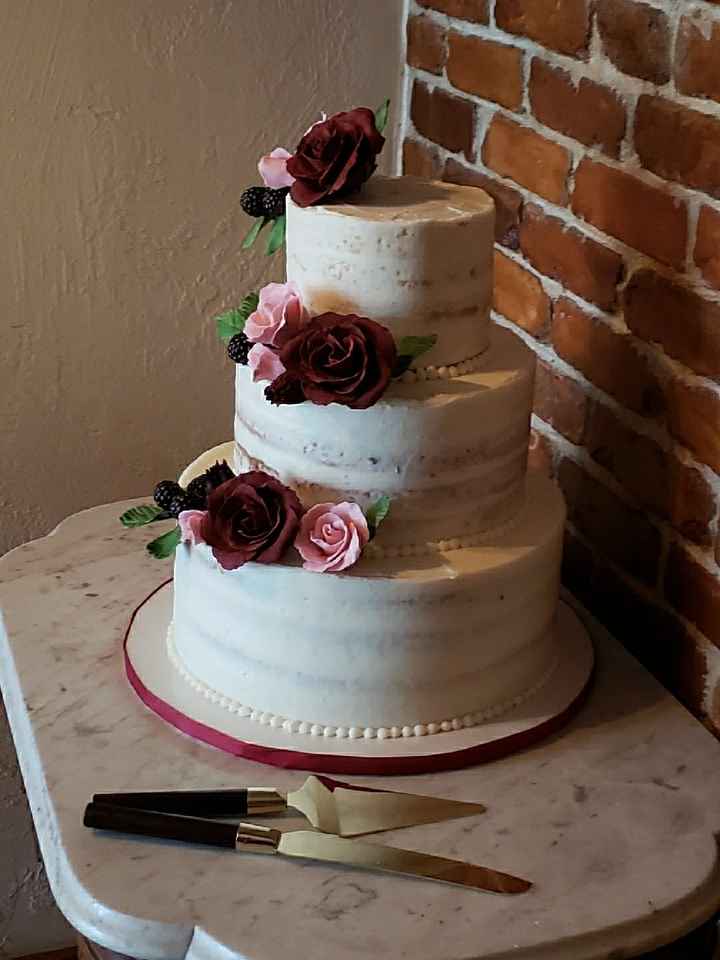 Did you have a funny or unique cake topper? Show me! - 1