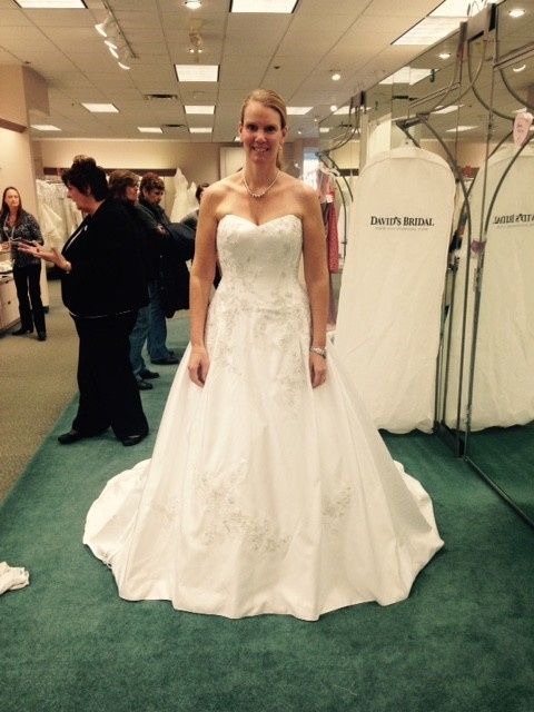 Let me see YOUR dresses ladies!