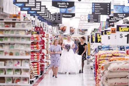 Couple gets married at Ikea