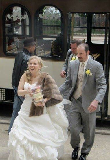 Funny wedding pictures