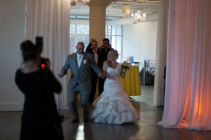 How are you arriving to your wedding?