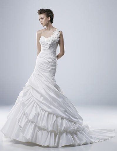 Show me your wedding dress!!!
