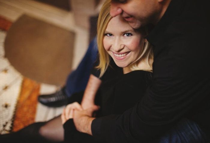 Help!! poses for e-pics?