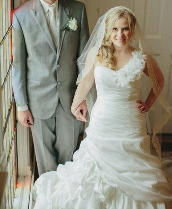ladies... show us your veil!!
