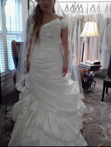Married ladies- show us the before and after dress pics!
