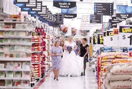Couple gets married at Ikea