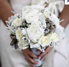 Flowers to go with my dress style?