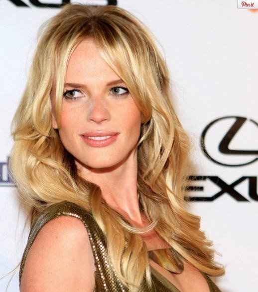 fun haircut and color inspiration?  And how often do YOU change up your style????
