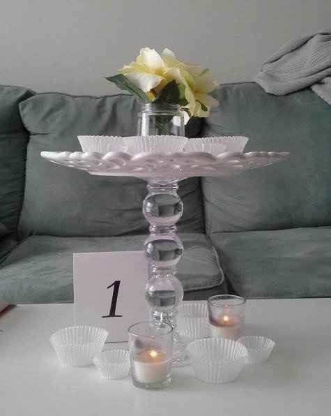 Cakes at each table?
