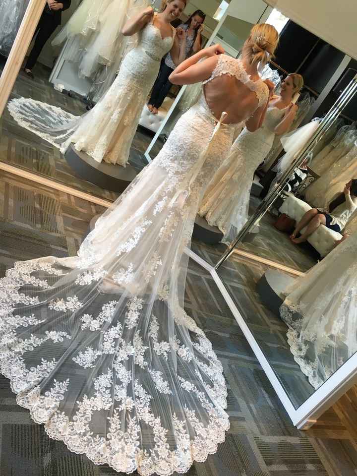 Show off those dresses!