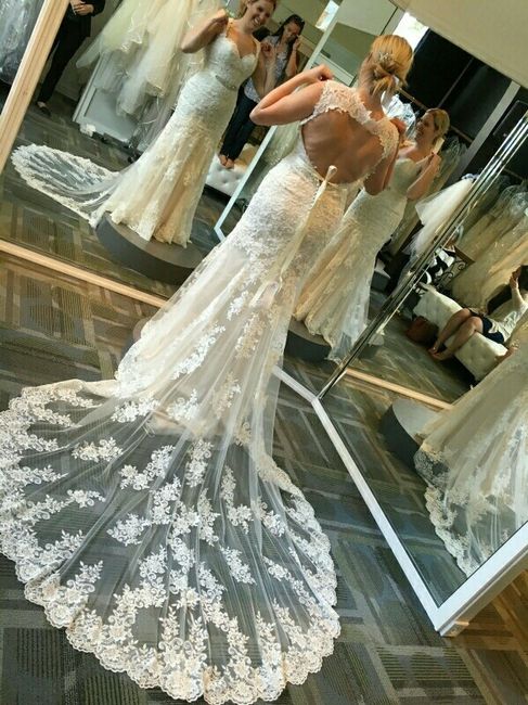 Let's see everyone's dresses