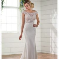 Help! Torn between two dresses