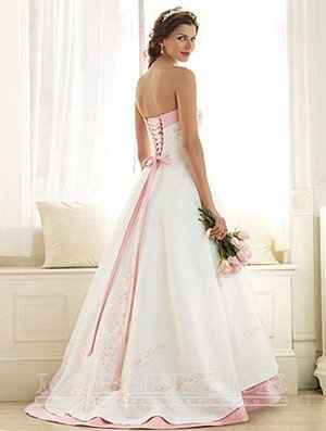 thinking of this hair style for the wedding...NOTE added!