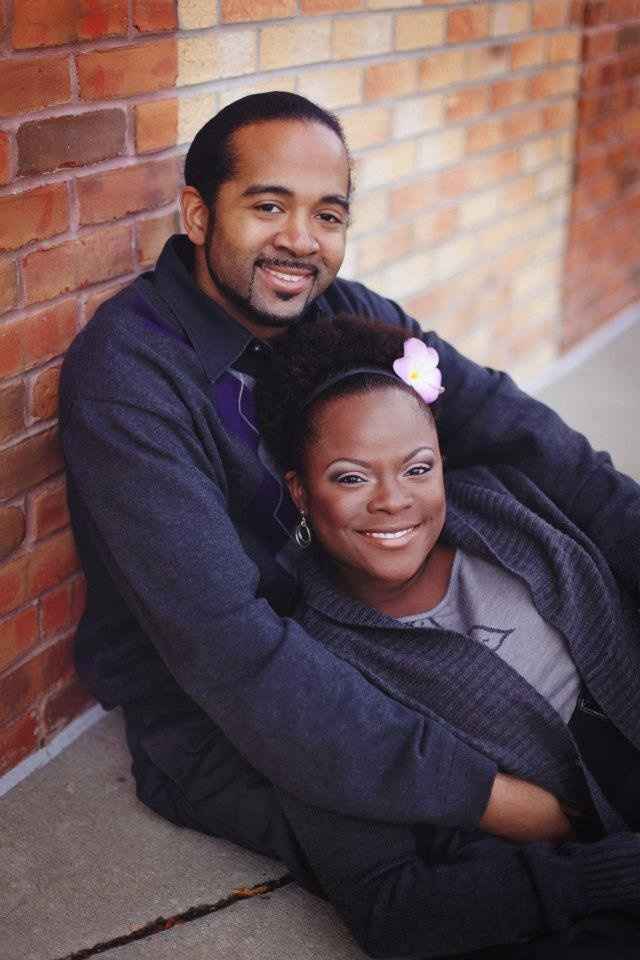 My engagement pics are back....Yay!!!!!