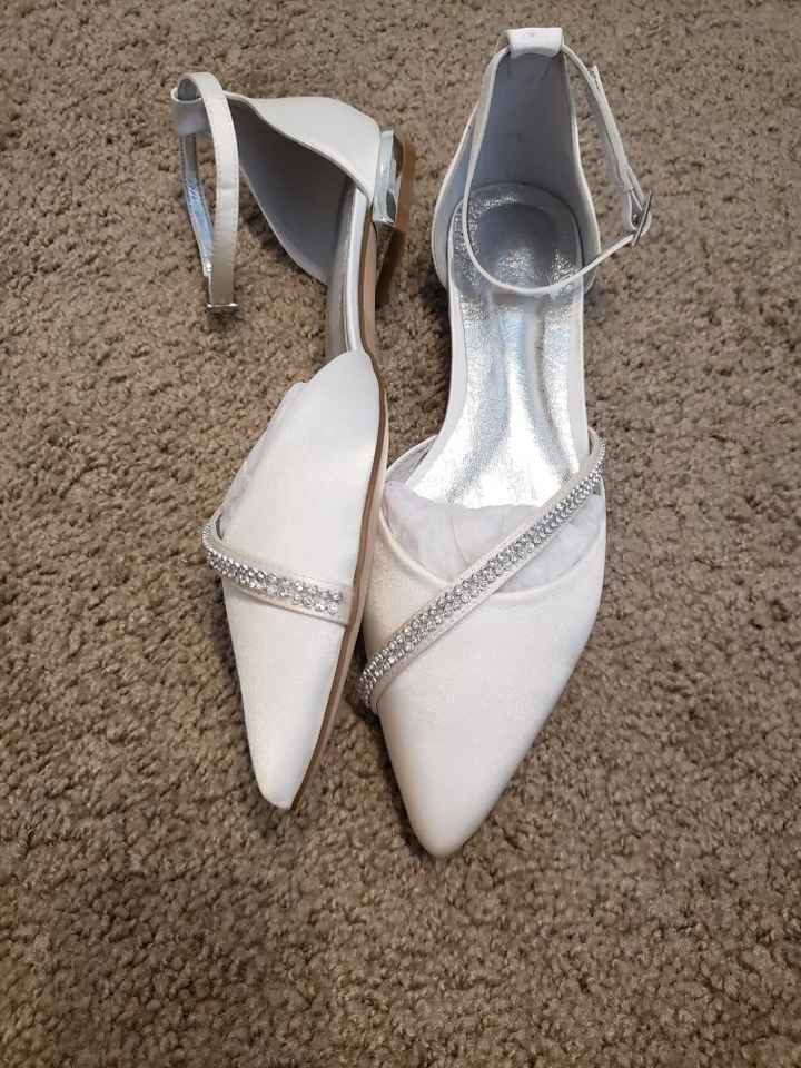 Show me your wedding shoes! - 1