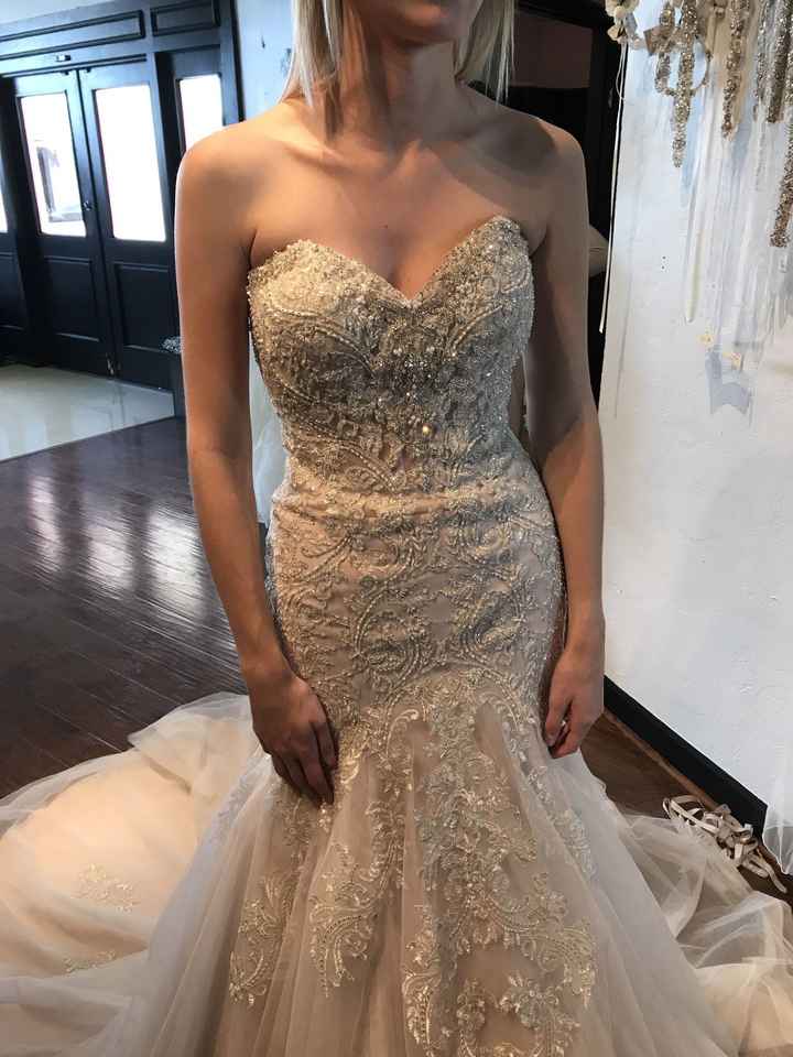 Dress help! So Indecisive