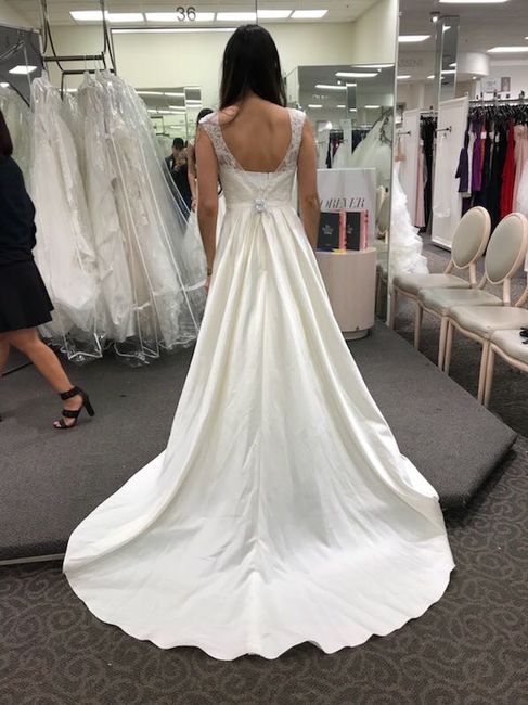 Which dresses didn't make the cut?? - 6