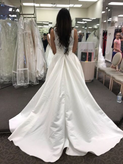 Which dresses didn't make the cut?? - 10