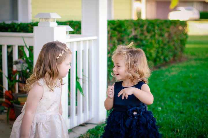 Hi. Does anyone have pics of a REAL home wedding?