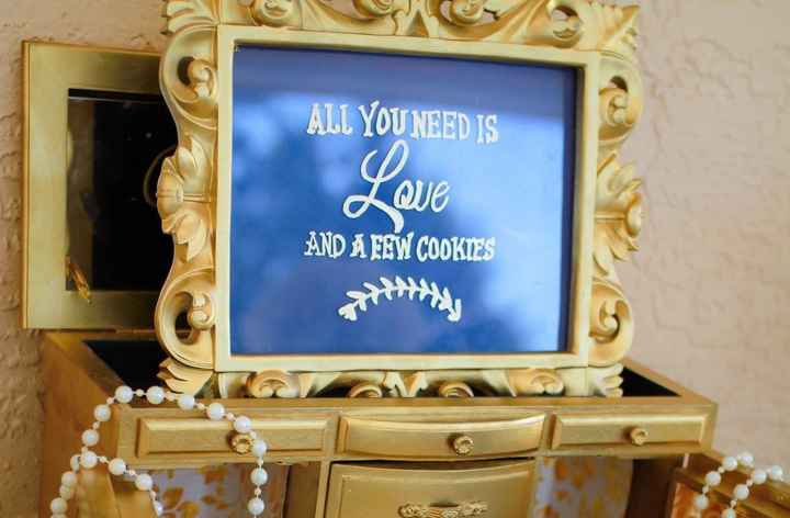 Hi. Does anyone have pics of a REAL home wedding?