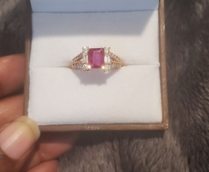 2023 Brides - Show us your ring! 23