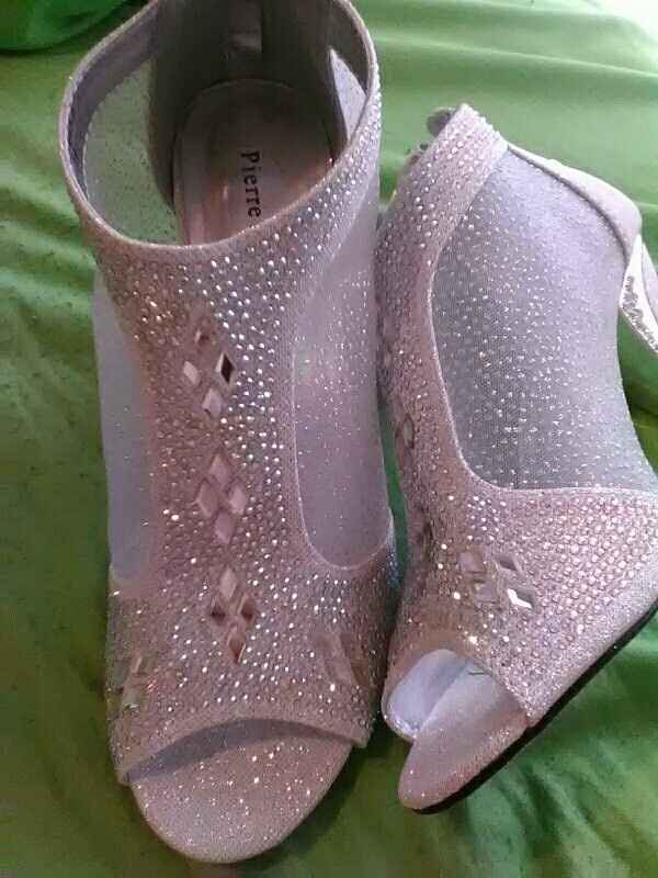 Let me see those wedding shoes!