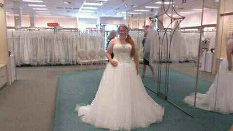 Please share your gorgeous gowns - 1