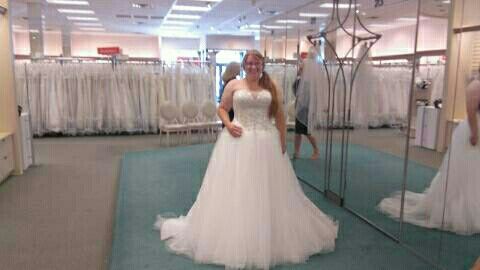 Please share your gorgeous gowns - 1
