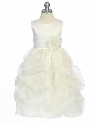 I found my flower girl dress, show me yours :-)