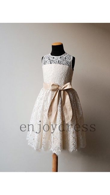 Show me your flower girl outfits!