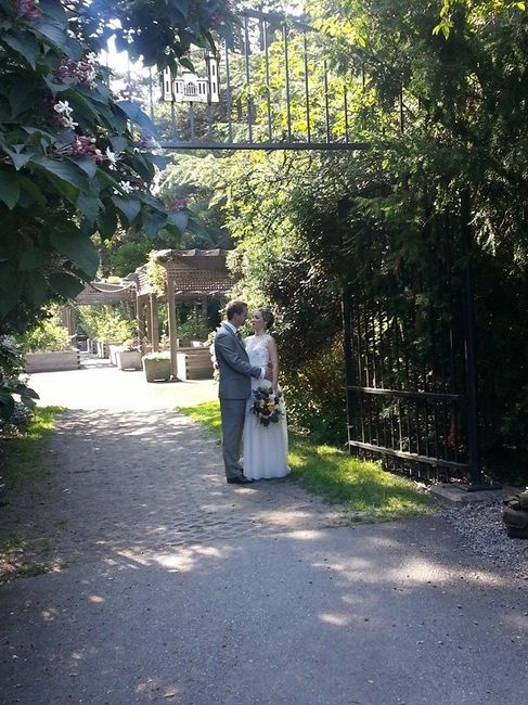I'm married b*tches! (some non-pro pics) *more photos on page 2*