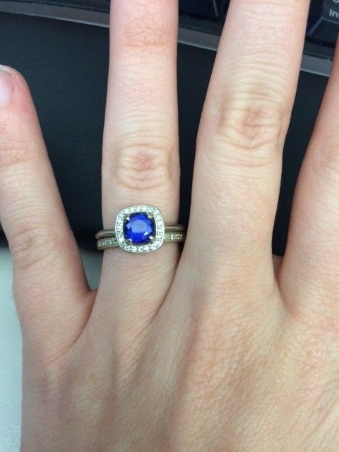 Lesson learn, living in fear; isn't living right.  Wear your rings ladies, show me your rings!