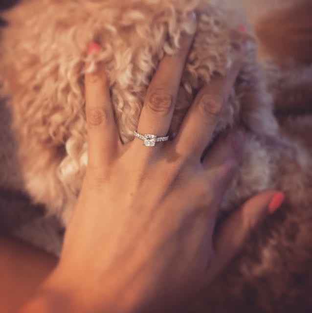 Show me your dainty rings/dainty fingers with your rings :)!