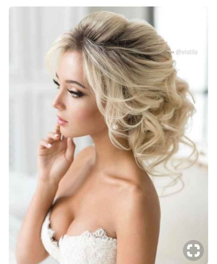 Hair Trial .... =\. UPDATE in comments. Much better photo